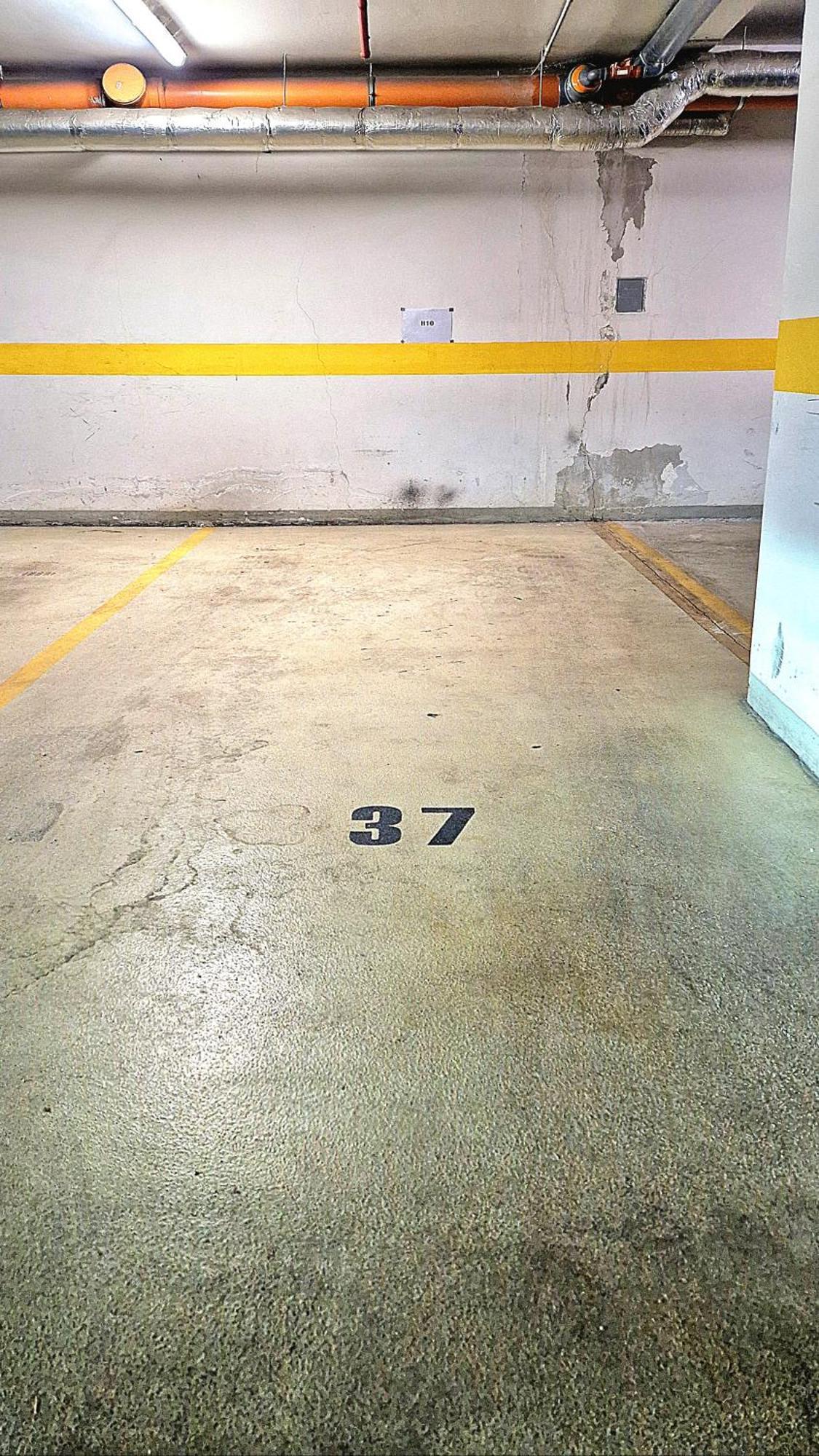 H10 With Free Parking Apartment