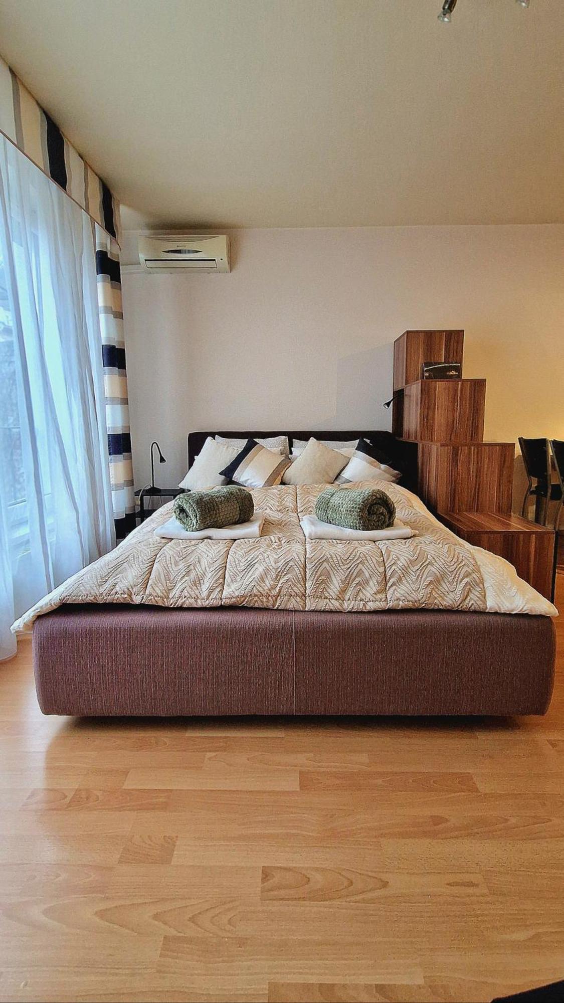 H10 With Free Parking * Budapest